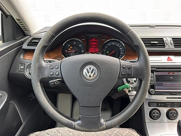Volkswagen Passat, 2007г., передний привод, робот