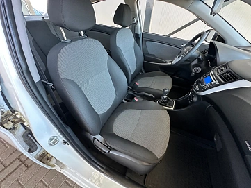 Hyundai Solaris, 2014г., передний привод, механика
