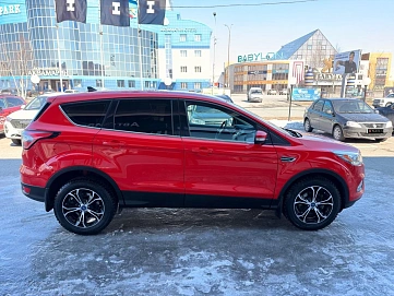 Ford Kuga, 2017г., передний привод, автомат