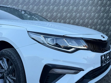 Kia Optima, 2018г., передний привод, автомат