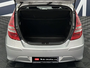 Hyundai i30, 2010г., передний привод, механика