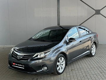 Toyota Avensis, 2012г., передний привод, вариатор