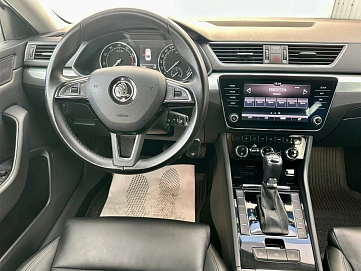 Skoda Superb, 2018г., передний привод, автомат