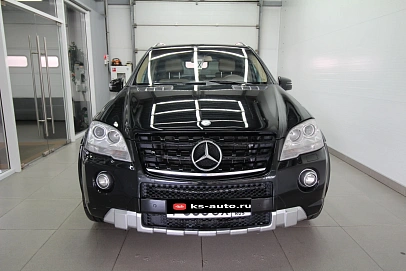 Mercedes-Benz M-Класс, 2010г., полный привод, автомат