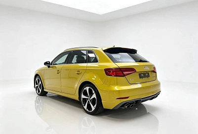 Audi A3, 2017г., передний привод, робот
