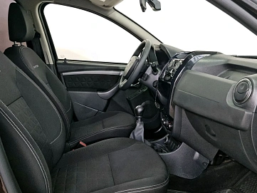 Renault Duster, 2018г., полный привод, механика