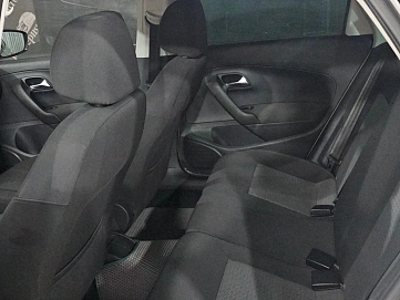 Volkswagen Polo, 2014г., передний привод, автомат
