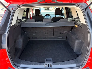 Ford Kuga, 2017г., передний привод, автомат