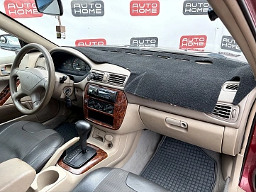 Mitsubishi Galant, 2000г., передний привод, автомат