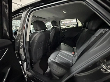 Audi Q2, 2022г., передний привод, робот