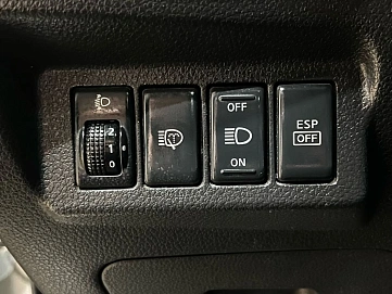 Nissan X-Trail, 2007г., полный привод, вариатор