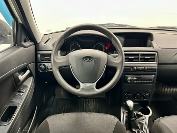 Lada (ВАЗ) Priora, 2017г., передний привод, механика