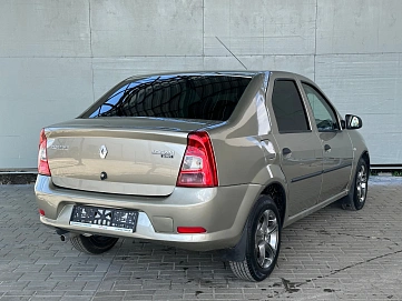 Renault Logan, 2010г., передний привод, механика