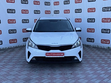 Kia Rio, 2021г., передний привод, автомат