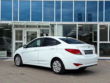 Hyundai Solaris, 2016г., передний привод, автомат