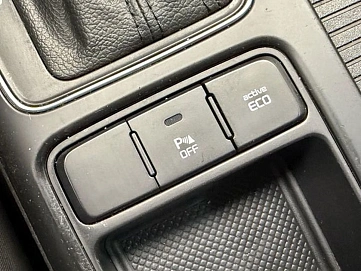 Kia Sorento, 2014г., передний привод, автомат