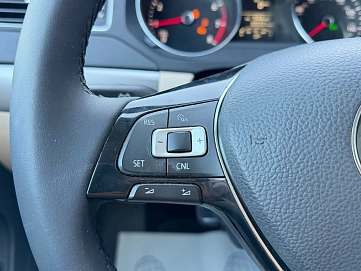 Volkswagen Jetta, 2017г., передний привод, автомат