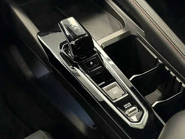 Geely Coolray, 2024г., передний привод, робот