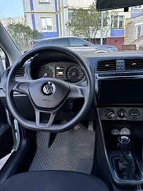 Volkswagen Polo, 2019г, передний привод, механика