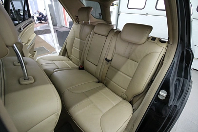 Mercedes-Benz M-Класс, 2010г., полный привод, автомат