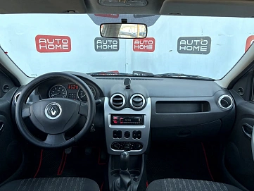 Renault Logan, 2013г., передний привод, механика