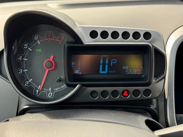 Chevrolet Aveo, 2012г., передний привод, автомат