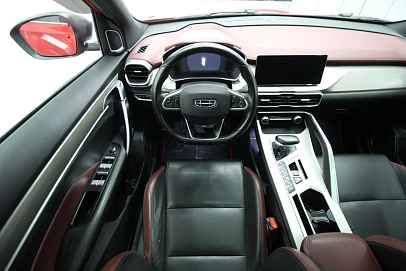 Geely Coolray, 2022г., передний привод, робот