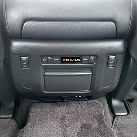 Infiniti QX80, 2017г., полный привод, автомат
