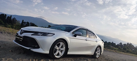 Toyota Camry, 2019г., передний привод, автомат
