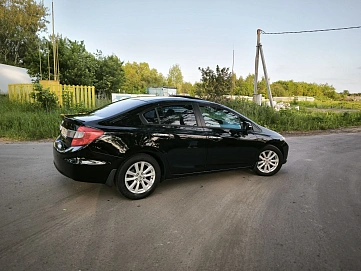 Honda Civic, 2012г., передний привод, автомат