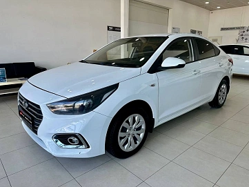 Hyundai Solaris, 2017г., передний привод, автомат