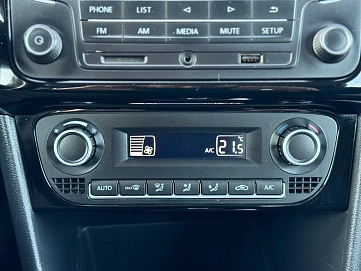 Volkswagen Polo, 2018г., передний привод, автомат