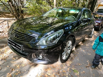 Infiniti G, 2012г, задний привод, автомат