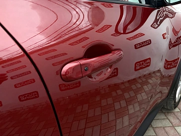 Nissan Juke, 2012г., передний привод, вариатор