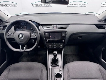 Skoda Octavia, 2018г., передний привод, механика