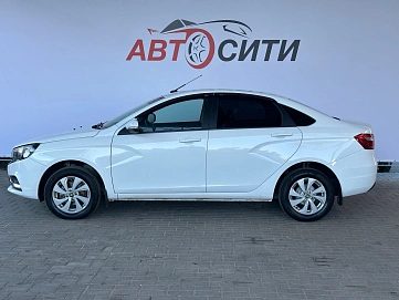 Lada (ВАЗ) Vesta, 2020г., передний привод, механика