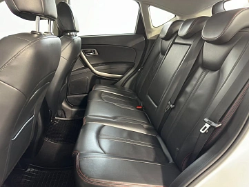FAW Besturn X80, 2018г., передний привод, механика