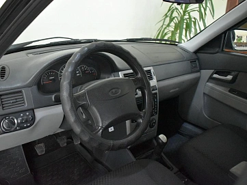 Lada (ВАЗ) Priora, 2012г., передний привод, механика