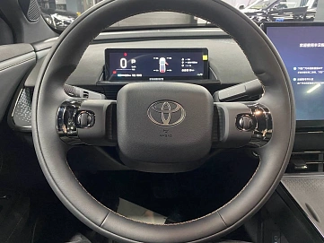 Toyota bZ3X, 2026г., передний привод, автомат