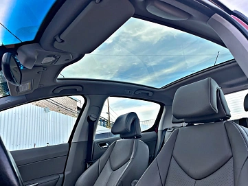 Peugeot 308, 2008г., передний привод, автомат