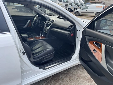Toyota Camry, 2009г., передний привод, автомат