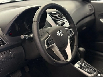 Hyundai Solaris, 2013г., передний привод, автомат