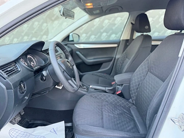 Skoda Octavia, 2019г., передний привод, автомат