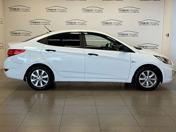 Hyundai Solaris, 2013г., передний привод, механика