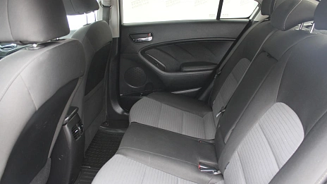 Kia Cerato, 2014г., передний привод, механика