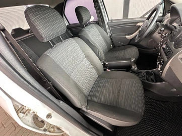 Renault Logan, 2011г., передний привод, механика