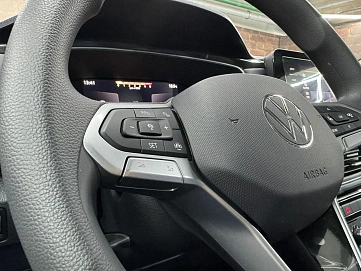 Volkswagen Tharu XR, 2025г., передний привод, автомат