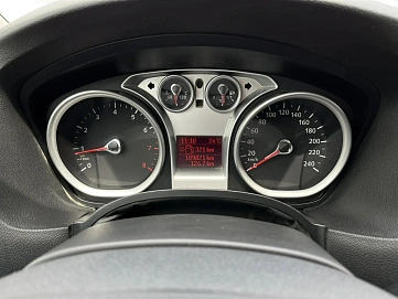 Ford Focus, 2009г., передний привод, механика