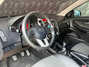 Kia Ceed, 2011г., передний привод, механика