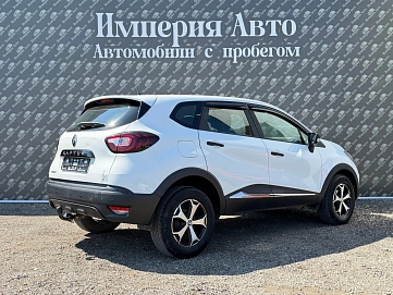 Renault Kaptur, 2018г., передний привод, вариатор